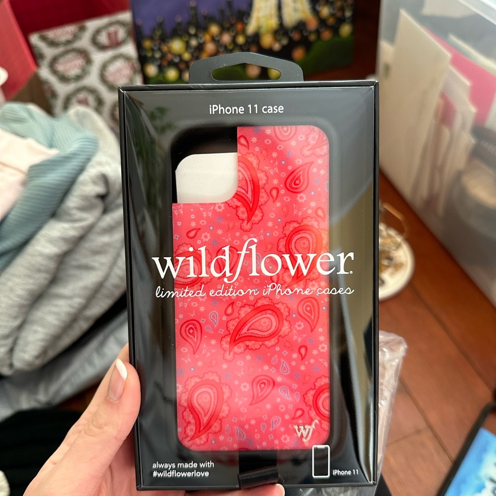 Wildflowers iPhone 11 Case - Red Paisley